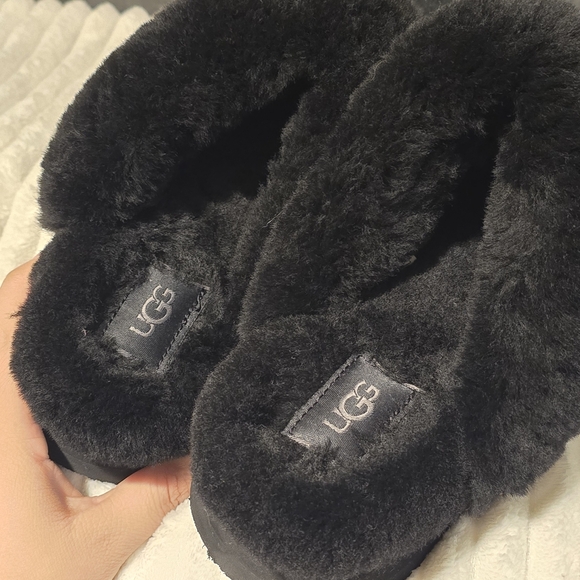 UGG Disquette Slippers Black Size 7 - Picture 8 of 11